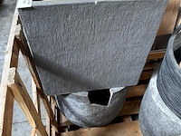 Partij div. bloembakken in stenen en kunststof uitvoering. - afbeelding 4 van  4