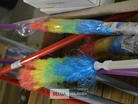 Partij div. borstels (5 borstels, 4 spinnenborstel en 1 bezem - afbeelding 3 van  4