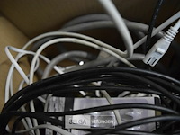 Partij div camera en kabels - afbeelding 5 van  6