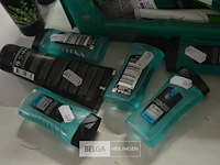 Partij div. douchegel en handcreme - afbeelding 2 van  3