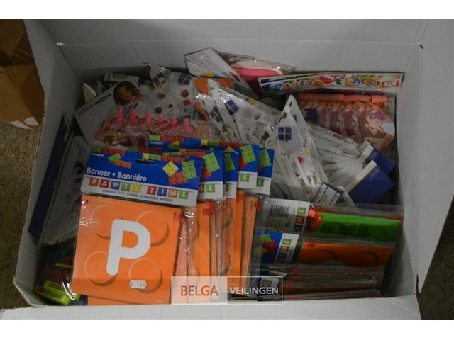 Partij div. feestversiering - afbeelding 1 van  7