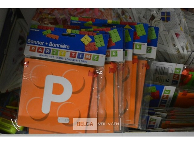 Partij div. feestversiering - afbeelding 2 van  7