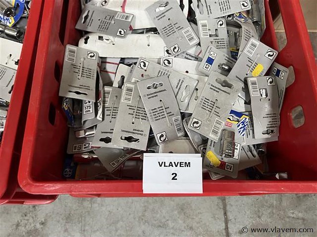 Partij div. gereedschapsonderdelen - afbeelding 1 van  6