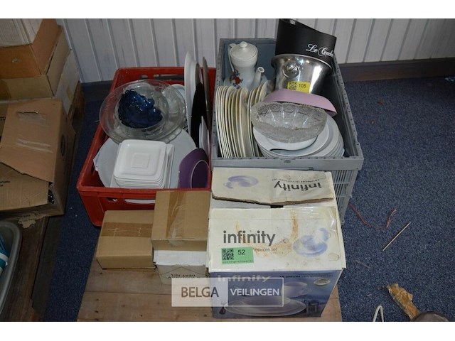 Partij div glazen en kommen - afbeelding 1 van  5