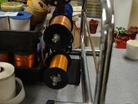 Partij div inpaklint en papierhouder - afbeelding 5 van  5