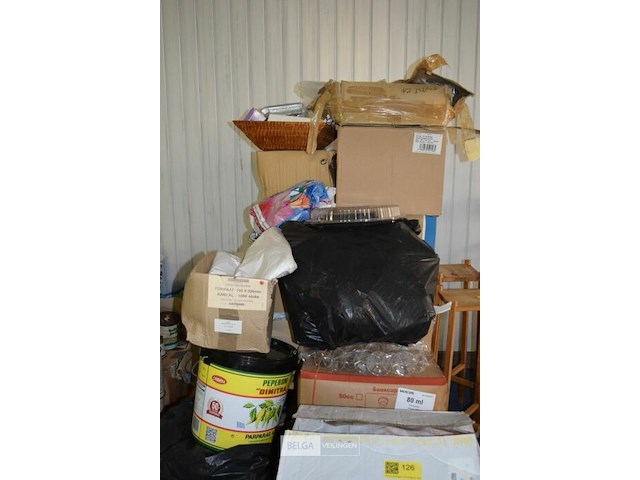 Partij div inpakmateriaal - afbeelding 1 van  7