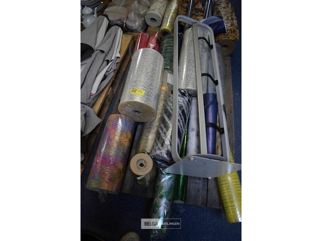 Partij div inpakpapier - afbeelding 1 van  3