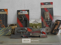 Partij div kastklinken en handvatjes - afbeelding 1 van  9