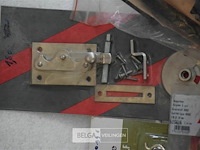 Partij div kastklinken en handvatjes - afbeelding 6 van  9