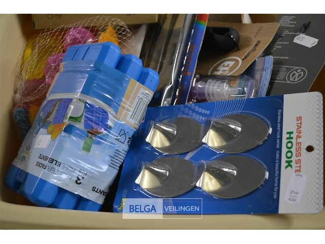 Partij div keukenmateriaal - afbeelding 1 van  4