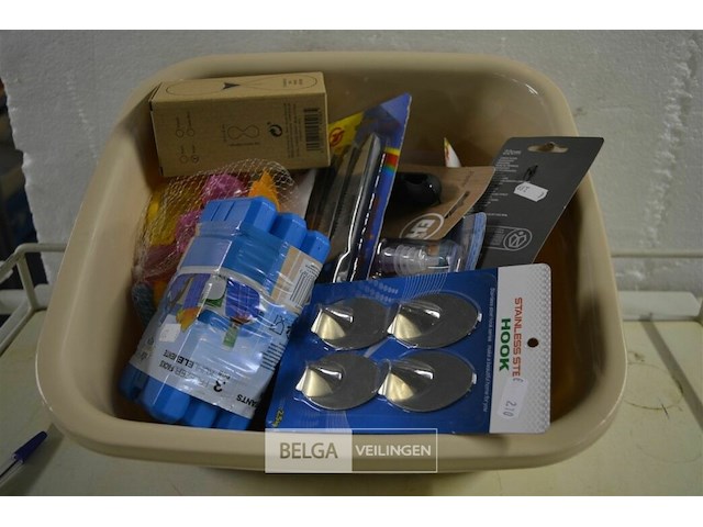 Partij div keukenmateriaal - afbeelding 2 van  4