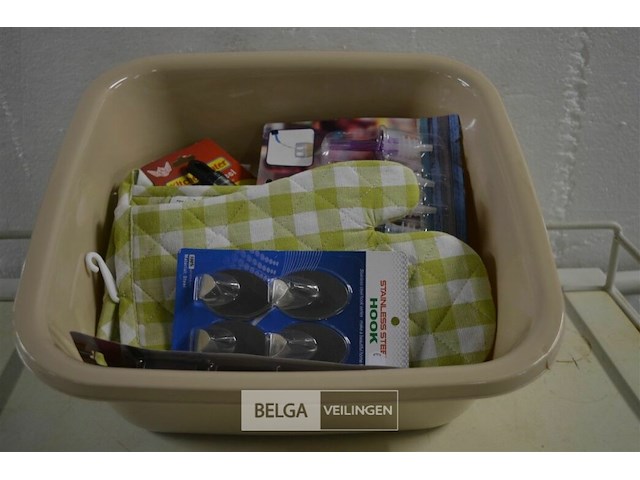 Partij div keukenmateriaal - afbeelding 1 van  5