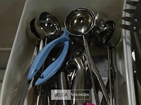 Partij div keukenmateriaal - afbeelding 2 van  4