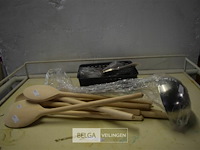 Partij div keukenmateriaal - afbeelding 1 van  3