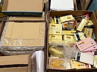 Partij div. klein kantoormateriaal, wo. enveloppen - afbeelding 1 van  1