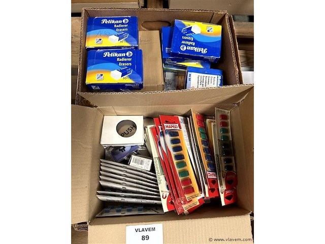 Partij div. klein kantoormateriaal, wo. magneetjes - afbeelding 2 van  3