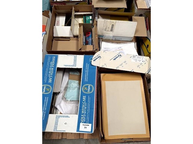 Partij div. klein kantoormateriaal, wo. omslagen enz. - afbeelding 1 van  3