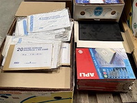 Partij div. klein kantoormateriaal, wo. omslagen - afbeelding 1 van  2