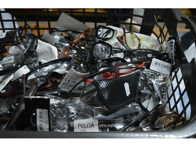 Partij div leesbrillen - afbeelding 4 van  4