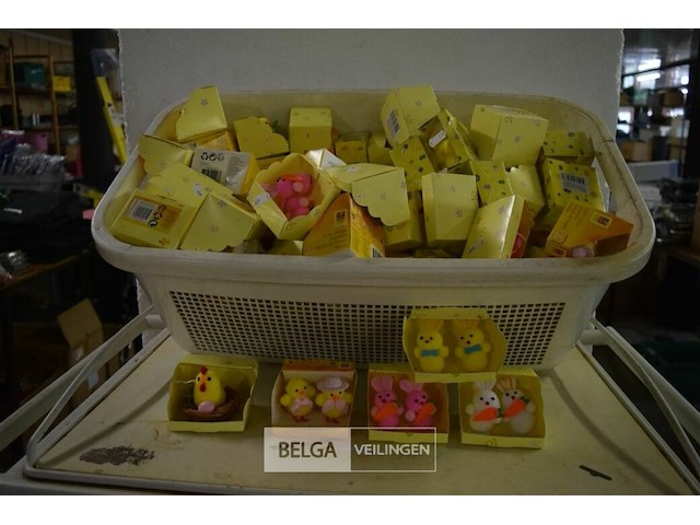 Partij div paasdeco - afbeelding 1 van  4