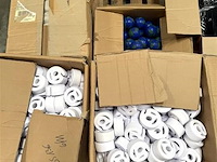 Partij div. penhouders en zachte balletjes - afbeelding 1 van  3