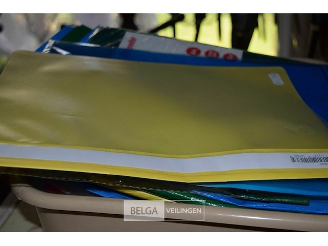 Partij div plastieken mapjes - afbeelding 2 van  4