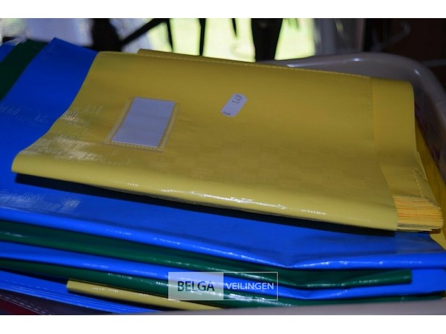 Partij div plastieken mapjes - afbeelding 3 van  4