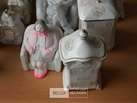 Partij div porselijnen bewaarpotten en div - afbeelding 2 van  4