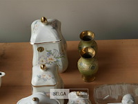 Partij div porselijnen bewaarpotten en div - afbeelding 3 van  4