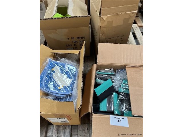 Partij div. promo materiaal - afbeelding 1 van  5