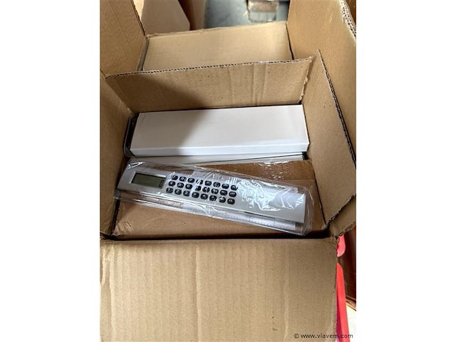 Partij div. promomateriaal, wo. petjes, klokjes, drinkbussen enz. - afbeelding 4 van  5