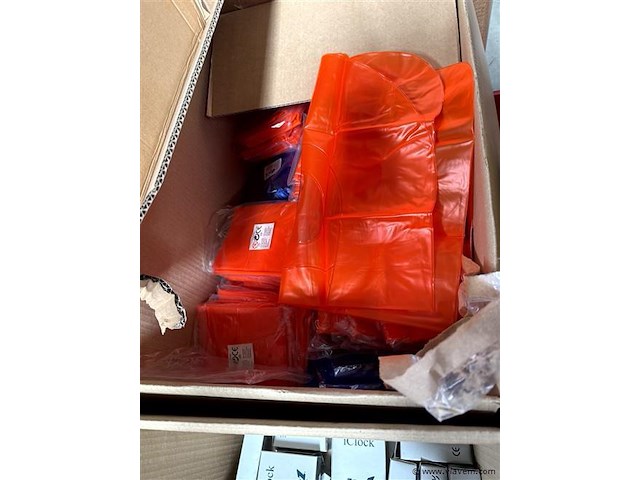 Partij div. promomateriaal, wo. petjes, klokjes, drinkbussen enz. - afbeelding 5 van  5