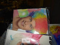 Partij div pruiken - afbeelding 3 van  3