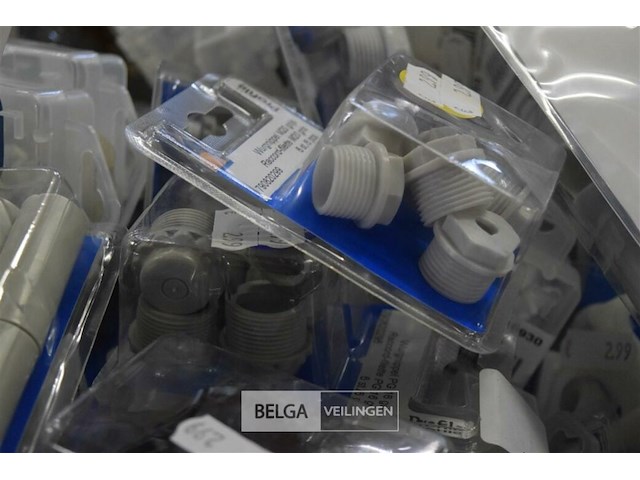 Partij div pvc en elektromaterialen - afbeelding 6 van  6