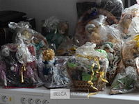 Partij div riete deco en vintage poppen - afbeelding 5 van  12