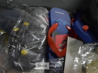 Partij div slippers - afbeelding 2 van  4