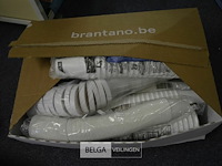 Partij div soorten bekers en deksels - afbeelding 1 van  2