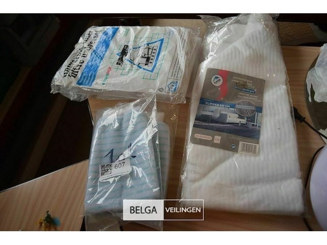 Partij div. soorten doeken - afbeelding 2 van  5