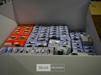 Partij div soorten nylon kousen - afbeelding 1 van  4