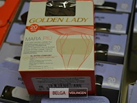 Partij div soorten nylon kousen - afbeelding 3 van  4