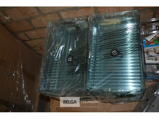 Partij div soorten plastieken opbergbakken - afbeelding 4 van  5