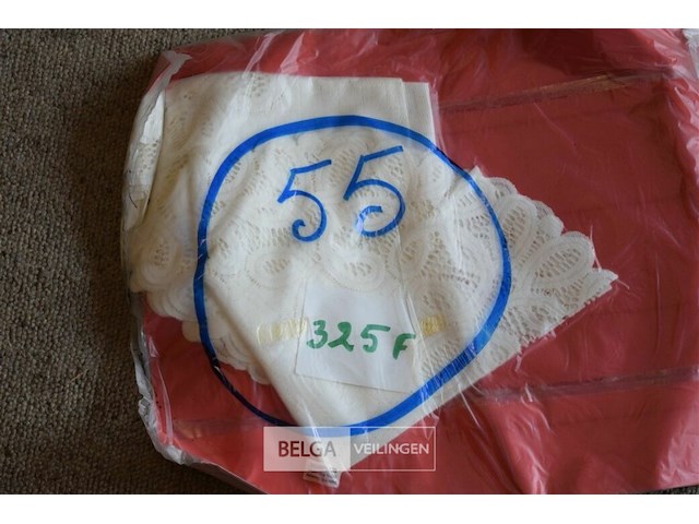 Partij div tafellopers en kleedjes - afbeelding 5 van  6