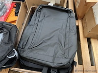 Partij div. tassen, laptoptassen enz. - afbeelding 2 van  6