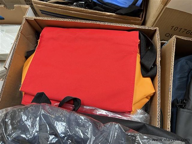 Partij div. tassen, laptoptassen enz. - afbeelding 4 van  6