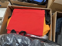 Partij div. tassen, laptoptassen enz. - afbeelding 4 van  6