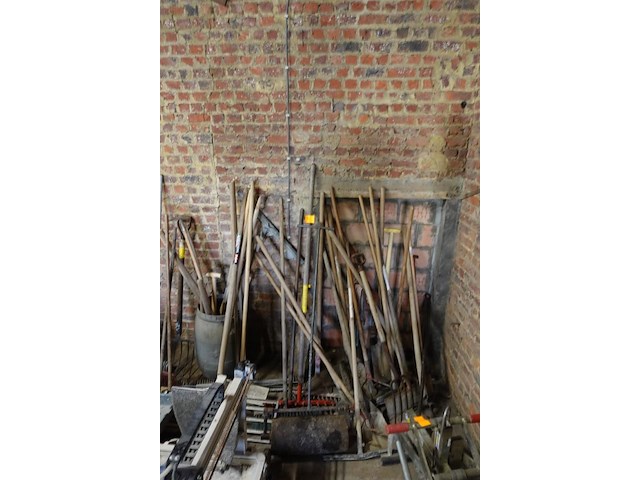 Partij div tuinmaterialen - afbeelding 2 van  2