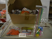 Partij div. verjaardagsversiering - afbeelding 1 van  5