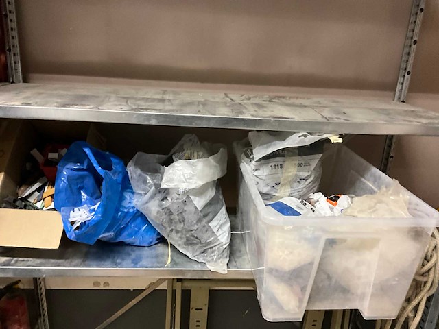 Partij divers aannemersmateriaal - afbeelding 7 van  7