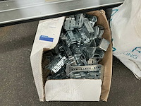 Partij divers aannemersmateriaal - afbeelding 2 van  6