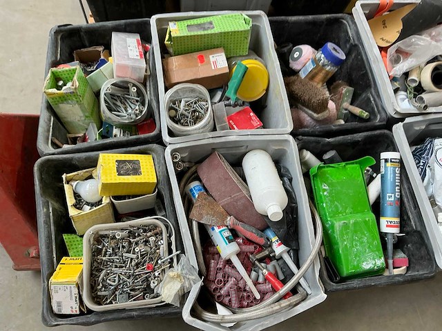 Partij divers aannemersmateriaal - afbeelding 8 van  19